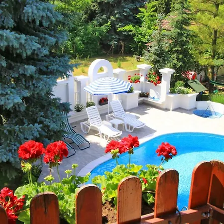 Villa Sumski Raj *