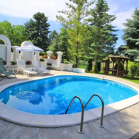Sumski Raj Villa *