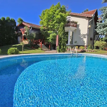 Sumski Raj Villa *